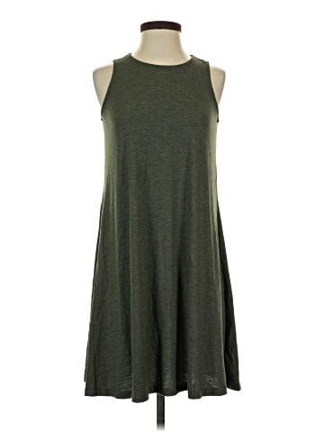 Old Navy Casual Dress (view 1)