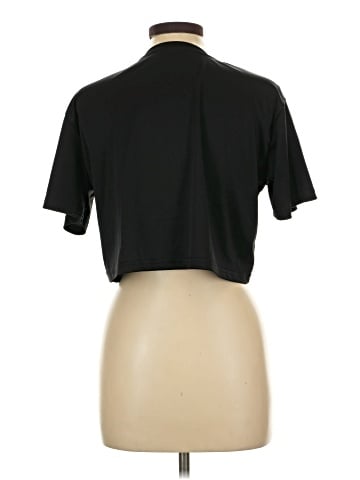 Shein Short Sleeve T-Shirt (view 2)