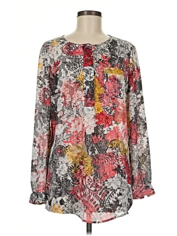 Liz Claiborne Long Sleeve T-Shirt (view 1)