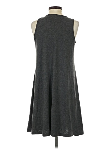 Old Navy Casual Dress (view 2)