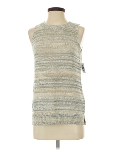 Old Navy Sleeveless Top (view 1)