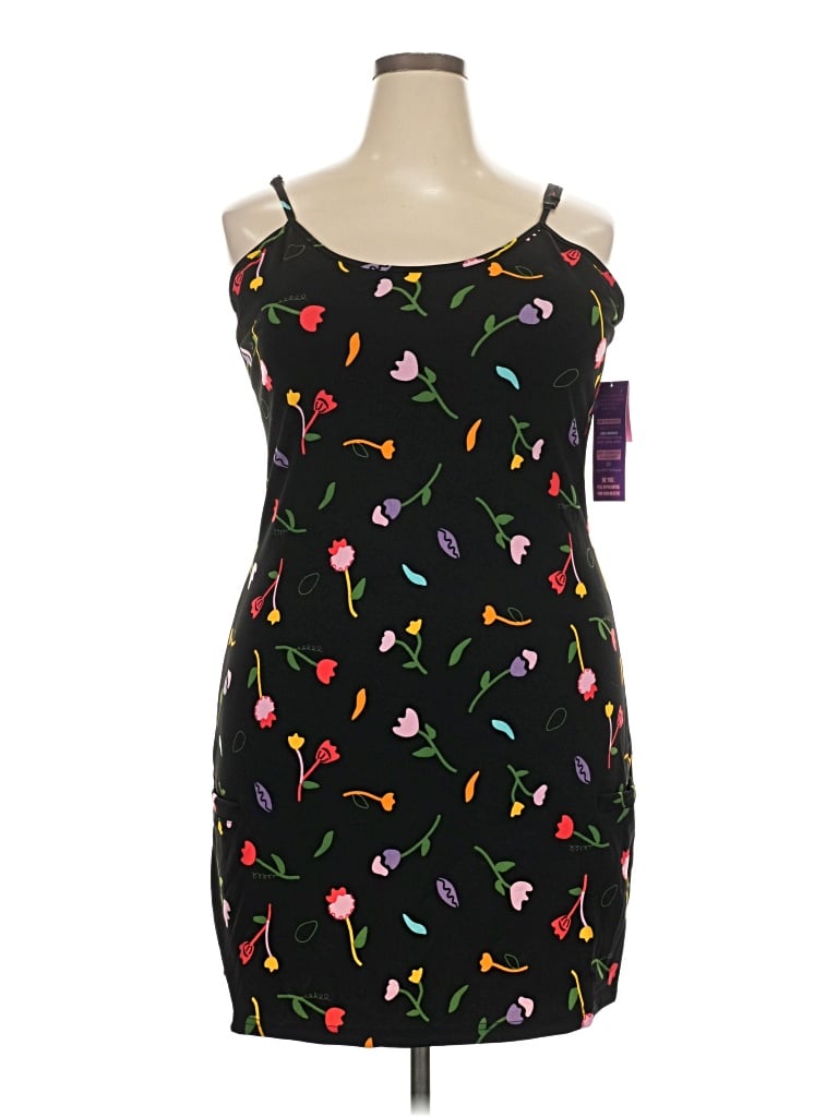 Pop Fit Cocktail Dress In Black