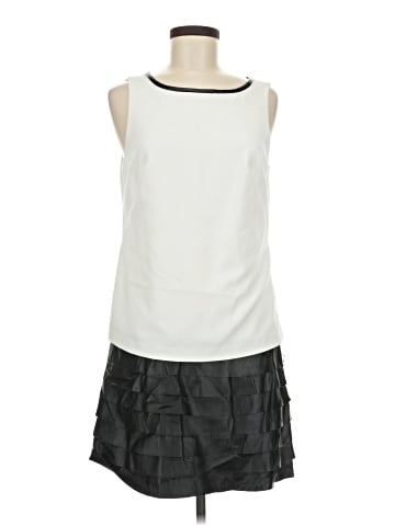 Ann Taylor Casual Dress (view 1)