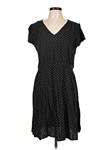 Old Navy Casual Dress (view 1)