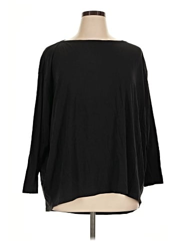 Lululemon Athletica 3/4 Sleeve T-Shirt (view 1)