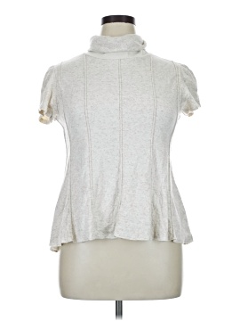 Little Yellow Button Short Sleeve Top
