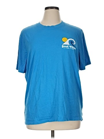 Old Navy Short Sleeve T-Shirt (view 1)