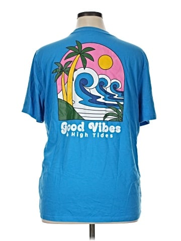Old Navy Short Sleeve T-Shirt (view 2)