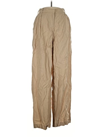 Zara Khakis (view 1)