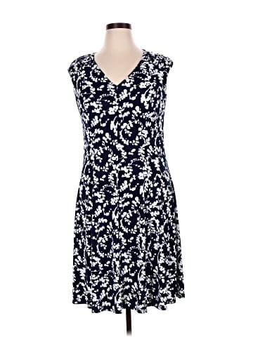 North Style Casual Dress (view 1)