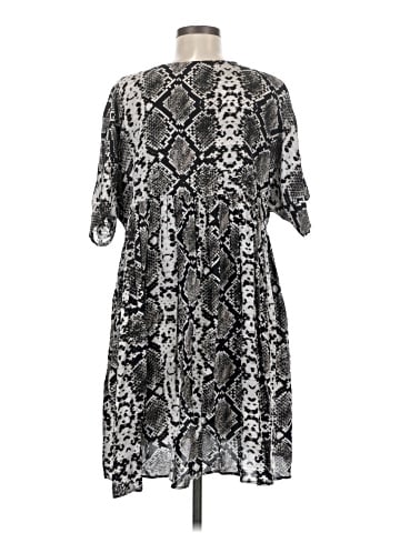 Zara Casual Dress (view 2)