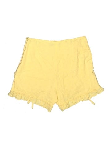 PrettyLittleThing Shorts (view 2)
