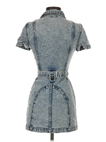 Alice + Olivia Casual Dress (view 2)