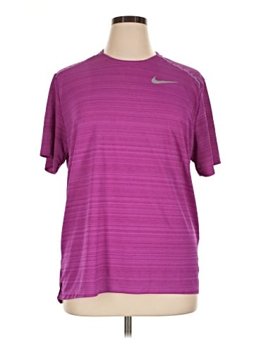 Nike Active T-Shirt (view 1)