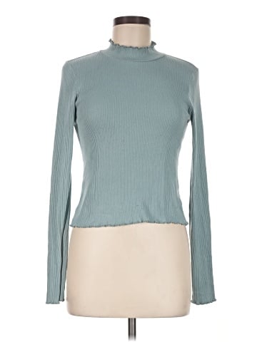 American Eagle Outfitters Turtleneck Sweater (view 1)