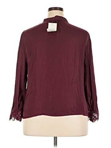 Design History 3/4 Sleeve Blouse (view 2)