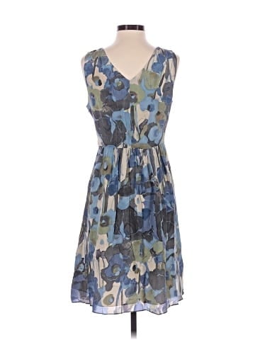 Banana Republic Cocktail Dress (view 2)