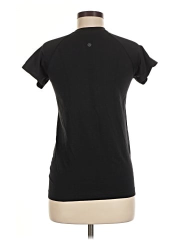 Lululemon Athletica Short Sleeve T-Shirt (view 2)