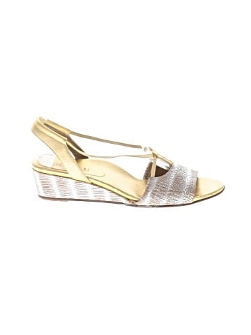 Anyi Lu Wedges (view 1)