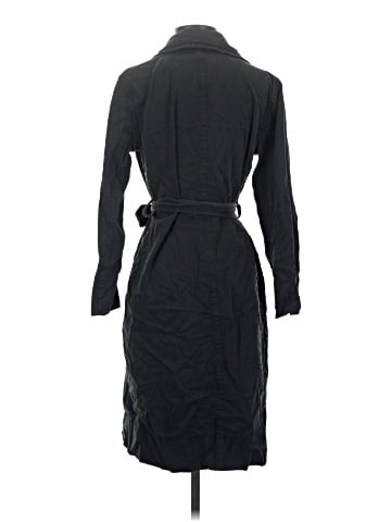 Everlane Trenchcoat (view 2)