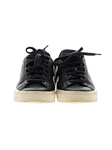 VEJA Sneakers (view 2)
