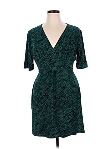 Apt. 9 Casual Dress (view 1)