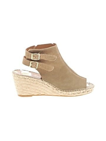 Kanna Wedges (view 1)