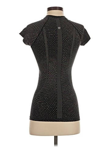 Lululemon Athletica Short Sleeve T-Shirt (view 2)