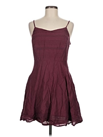Old Navy Casual Dress (view 1)