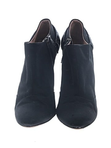 Alaïa Ankle Boots (view 2)