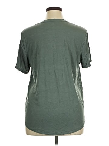 Gap Short Sleeve T-Shirt (view 2)