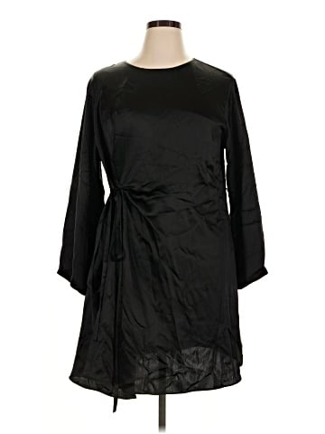 Banana Republic Cocktail Dress (view 1)