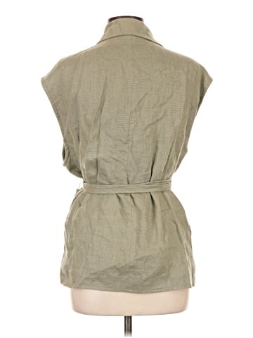 Zara Sleeveless Button-Down Shirt (view 2)