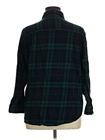 Old Navy Long Sleeve Button-Down Shirt (view 2)