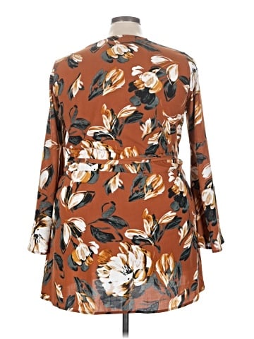 LoveRiche Kimono (view 2)