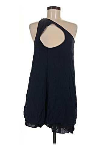 Alice + Olivia Casual Dress (view 1)