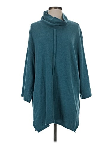 Purejill Poncho (view 1)