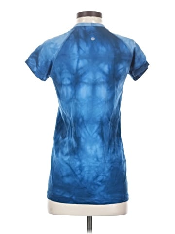 Lululemon Athletica Short Sleeve T-Shirt (view 2)