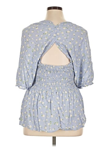 ELOQUII Short Sleeve Blouse (view 2)