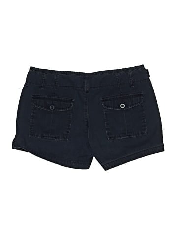 Gap Shorts (view 2)