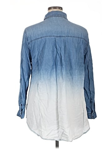 Lane Bryant Long Sleeve Button-Down Shirt (view 2)