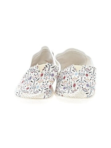Unbranded Flats (view 2)