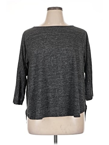 Ann Taylor LOFT 3/4 Sleeve T-Shirt (view 1)
