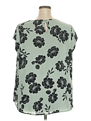 41Hawthorn Sleeveless Blouse (view 2)