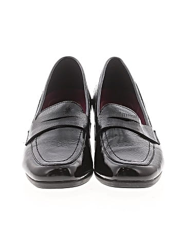 Munro American Heels (view 2)