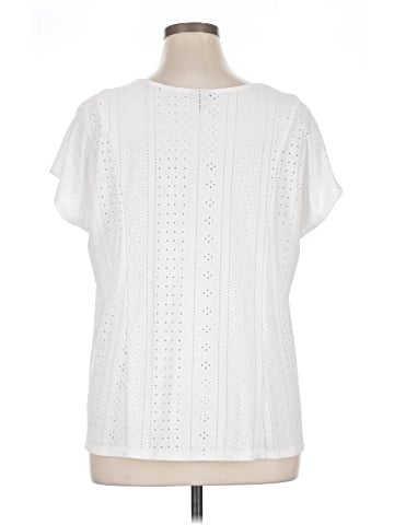 Torrid Short Sleeve T-Shirt (view 2)