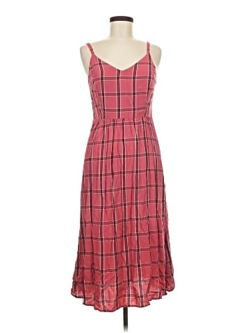 Old Navy Casual Dress (view 1)