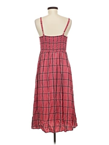 Old Navy Casual Dress (view 2)