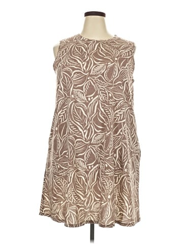 Apt. 9 Casual Dress (view 1)