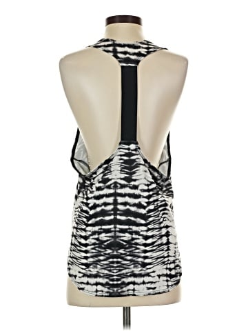 Onzie Tank Top (view 2)